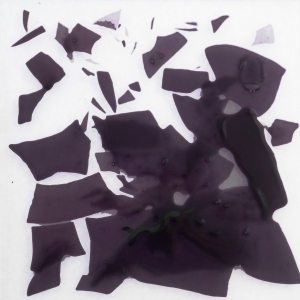 Optul Glass,confetti for float glass,COE 82,transparent,dark violet,code 0116,ca. 100 g,item number 3590250.