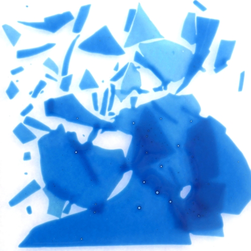 Optul Glass,confetti for float glass,COE 82,transparent,dark aquamarine,code 0098,ca. 100 g,item number 3592350.