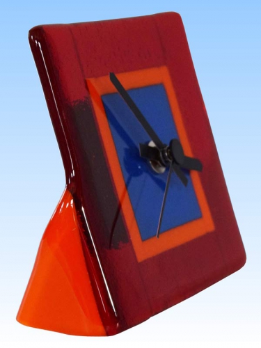 Table clock,red semi transparent,blue opaque,ca. 10 x 11,5 x 6 cm
