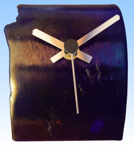Table clock,dark blue,iridescent,branch applications,ca. 7 x 8,5 x 12,5 cm