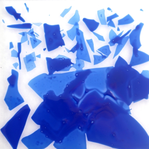 Optul Glass,confetti for float glass,COE 82,opaque,dark blue,code 3045,ca. 100 g,item number 3591150.