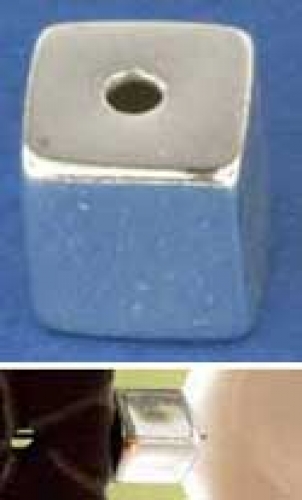 Intermediate part,cube,light,centrical drilled,Silver,polished,5 mm