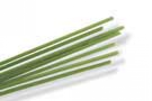 Oceanside Stringer,COE 96,System 96,lemongrass green,opaque,code 2262,diameter ca. 1,2 mm,length ca. 43 cm,ca. 90 pieces,ca. 142 g,item number 9683400.