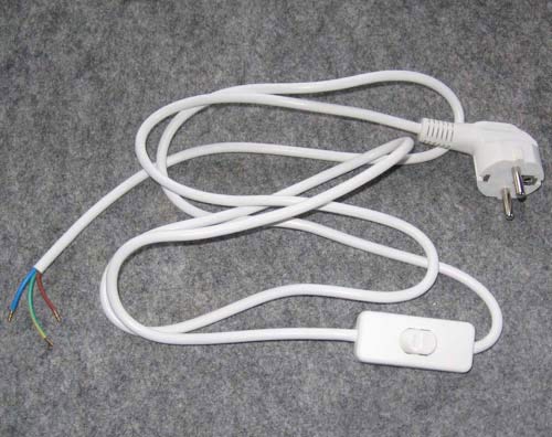 Lamp cable,3-way,with plug and switch,length ca. 2 m,white,item number 2010503.