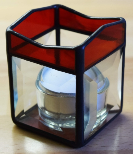 Tea light holder,stained glass,tiffany technique,dark red,opalescent,with square bevels,clear,size 5,5 x 5,5 x 7,5 cm,manufactured in our own atelier,item number 10027-A.Carmen Harusta,Glasinsel ®,Goettingen,Germany.