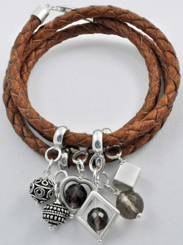 Double ring,diameter ca. 8/5,5 mm and ca. 6/3,4 mm,925 Sterling Silver,item number 3594D (application example).