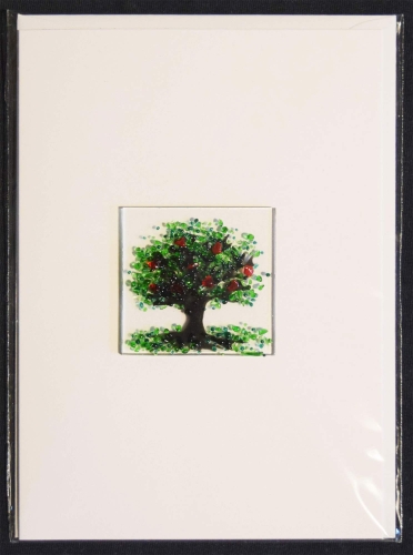 Faltkarte und Briefumschlag,weiss,ca. 12 x 17 cm,mit Glasinsel®-Motiv " Sommerbaum ",ca. 5 x 5 cm,Artikelnummer 130009w.Carmen Harusta,Glasinsel ®,Göttingen,Deutschland.