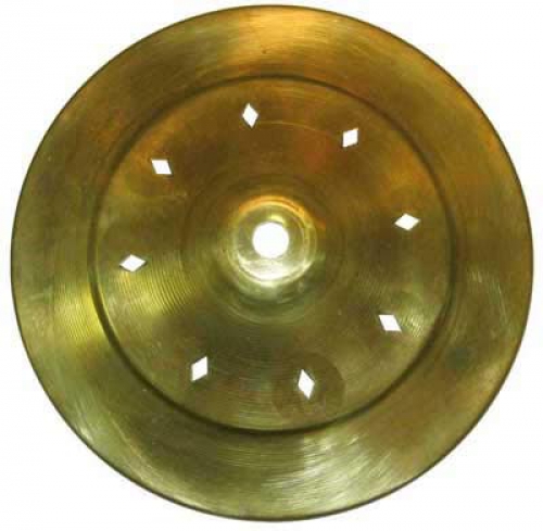 Lamp cap,round,brass,with rhombus holes,diameter ca. 15 cm,item number 2214800.