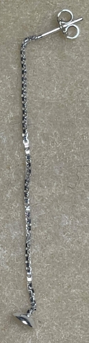 Ear stud with chein,length ca. 50 mm,and half lens,diameter ca. 5 mm,925 Sterling Silver,item number 3728B.