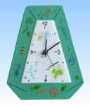 Wanduhr " Trapez ",türkis,grün,blau,rot,gelb,schwarz,ca. 23 x 18 cm